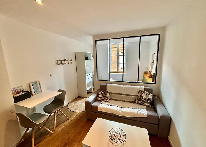 Apartment Moulins: Superbe Centre *